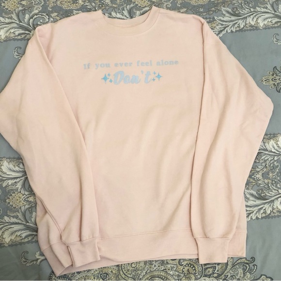 One Direction Sweater - Picture 3 of 3